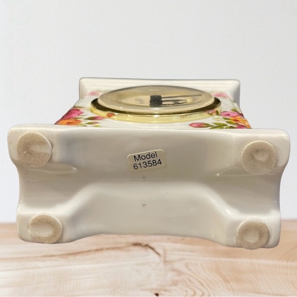 Very Nice Vintage Howard Miller Mantel Clock w/Alarm - Picture 7 of 11